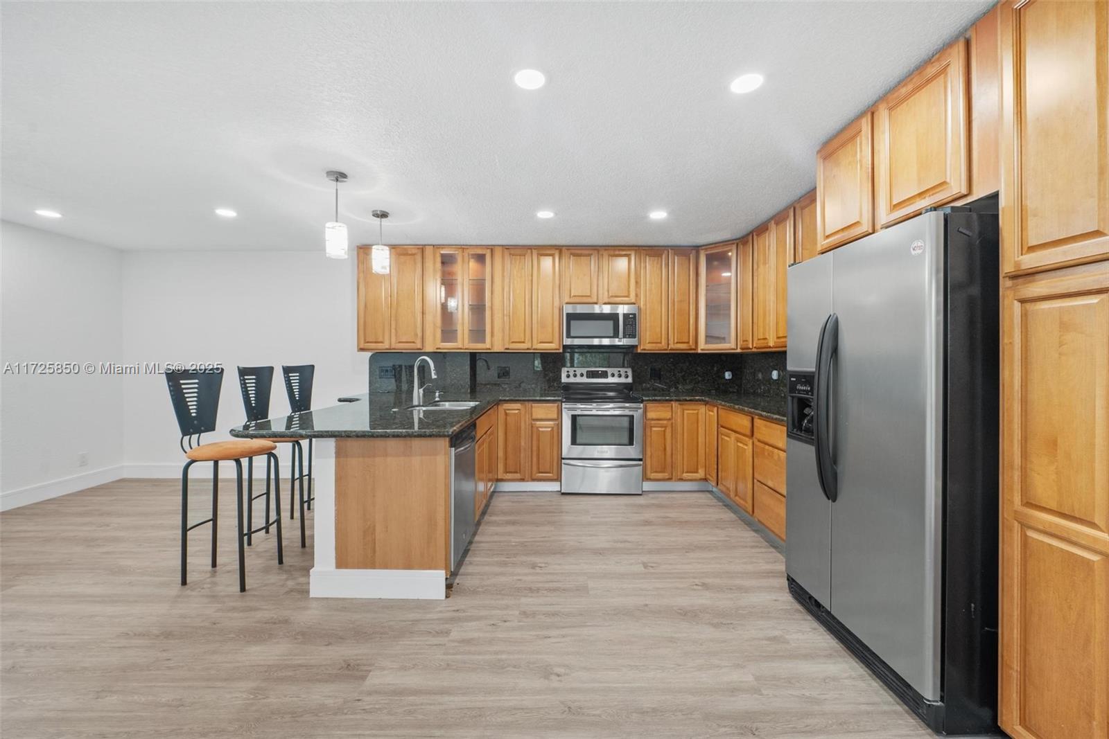 KINGS POINT SEVILLE CONDO - Residential