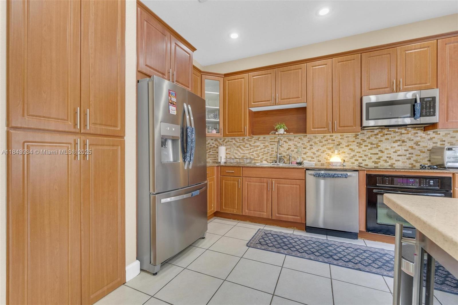 PINE ISLAND COMMERICAL - Residential Lease