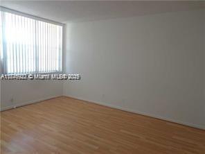 2025 NE 164th St 302