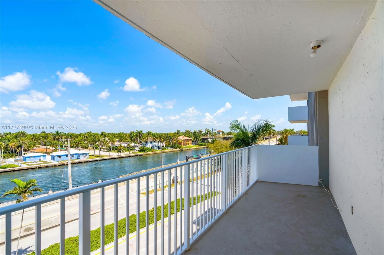 211 S Ocean Dr 505