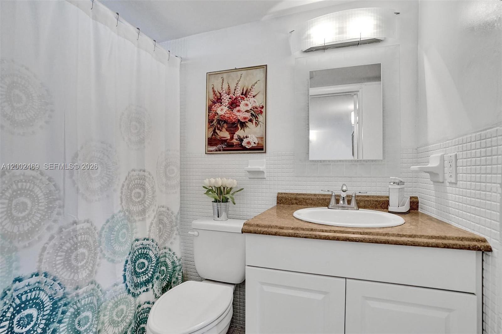 POINT EAST ONE CONDO-BLDG - Residential Lease