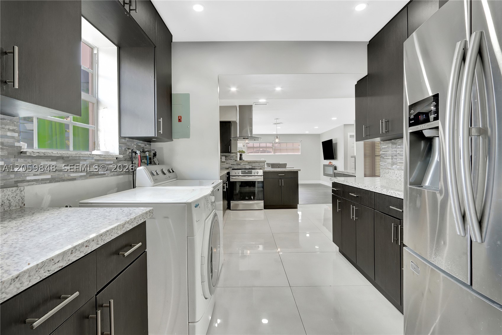 820 NW 67th Ave