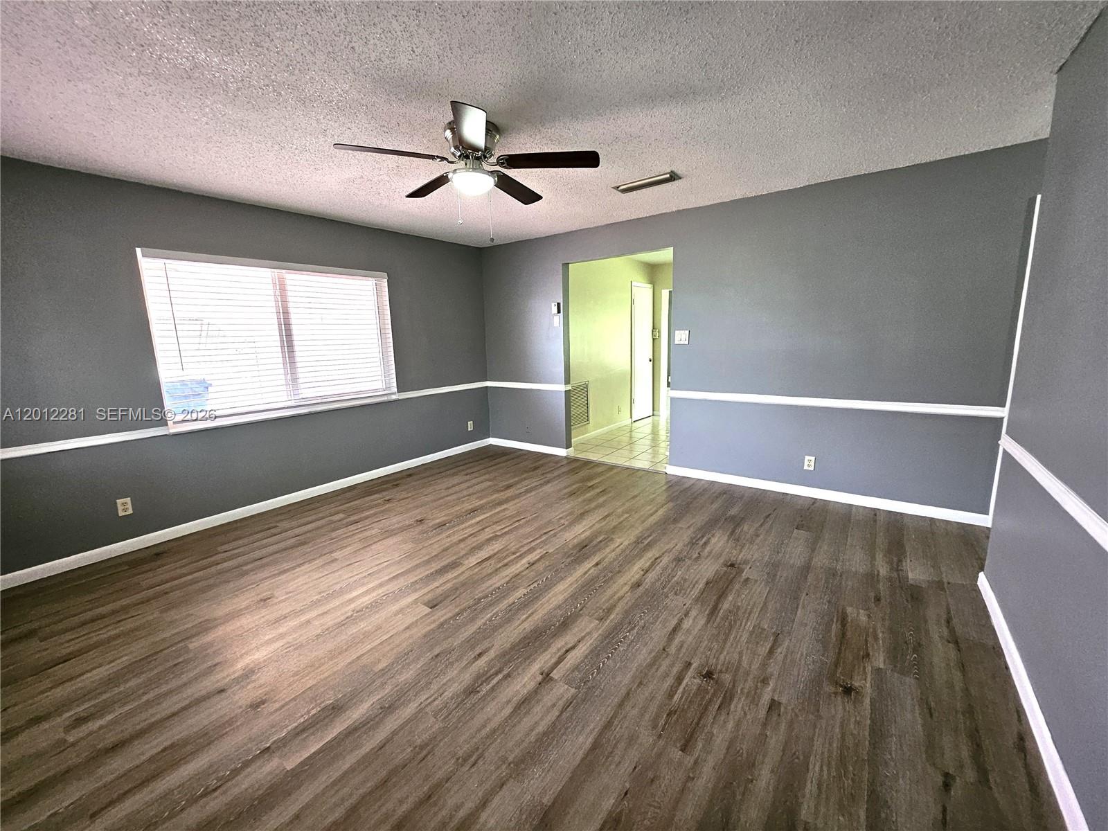 PARADISE GARDENS SEC 4 - Residential Lease