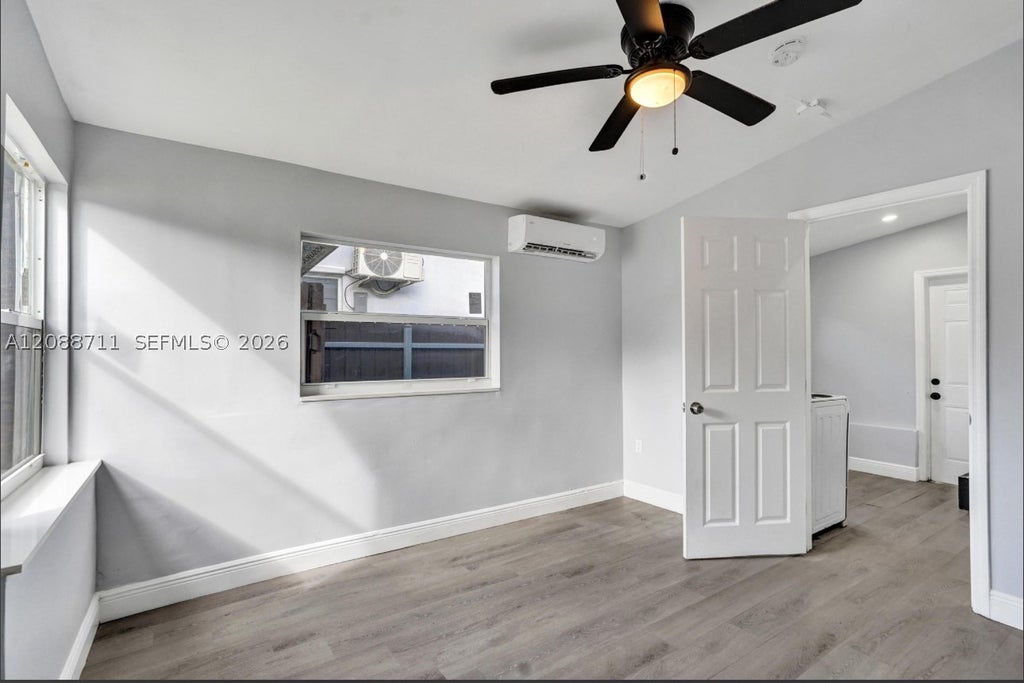 Photo of 3633 SW 12th Ct, Fort Lauderdale, FL 33312 (MLS # A12088711)