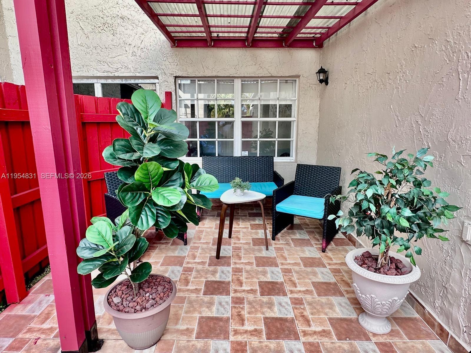 VIEW WEST CONDO PH I - Residential