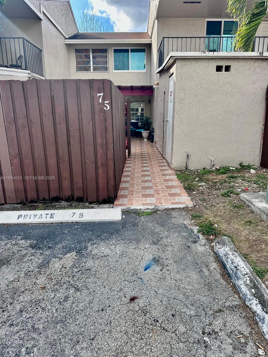 VIEW WEST CONDO PH I - Residential