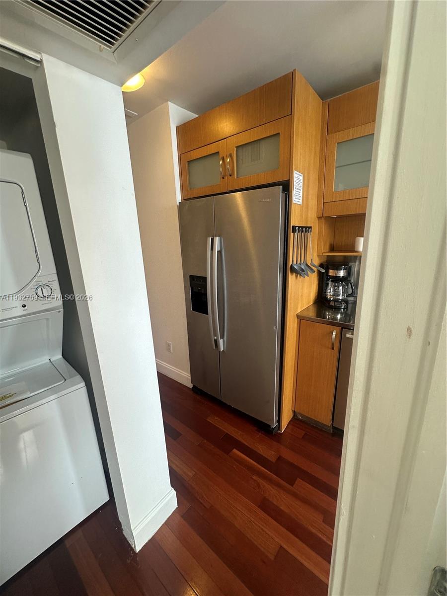 RETREAT CONDO - Residential