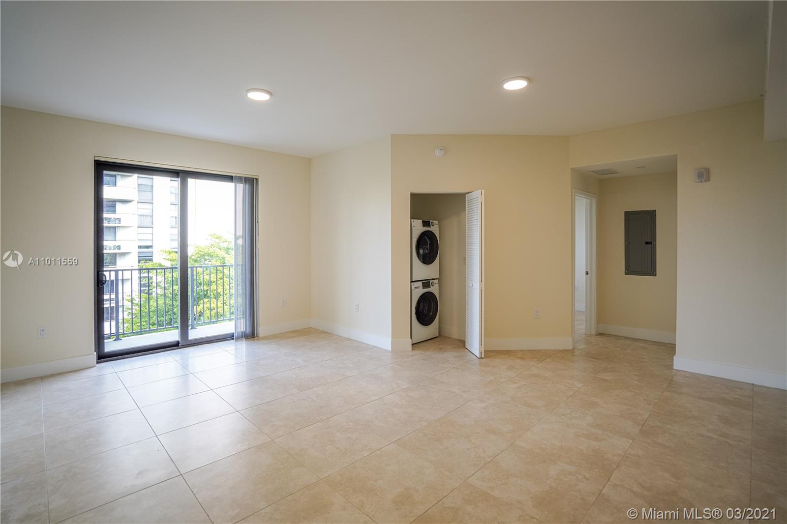 C GAB DOUGLAS SEC - Residential Lease