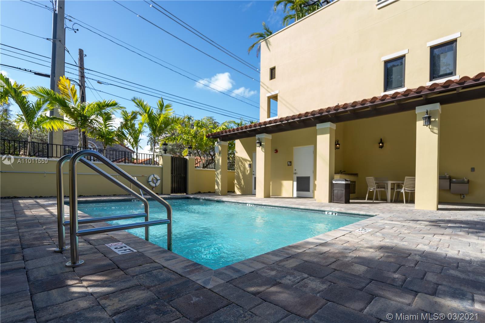 C GAB DOUGLAS SEC - Residential Lease