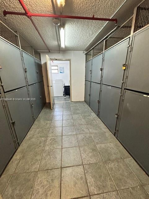 PLAZA OF AMERICAS CONDO P - Residential Lease