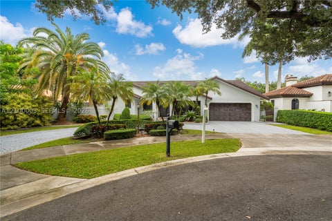 Photo of 16583 NW 83rd Pl, Miami Lakes, FL 33016 (MLS # A12100003)