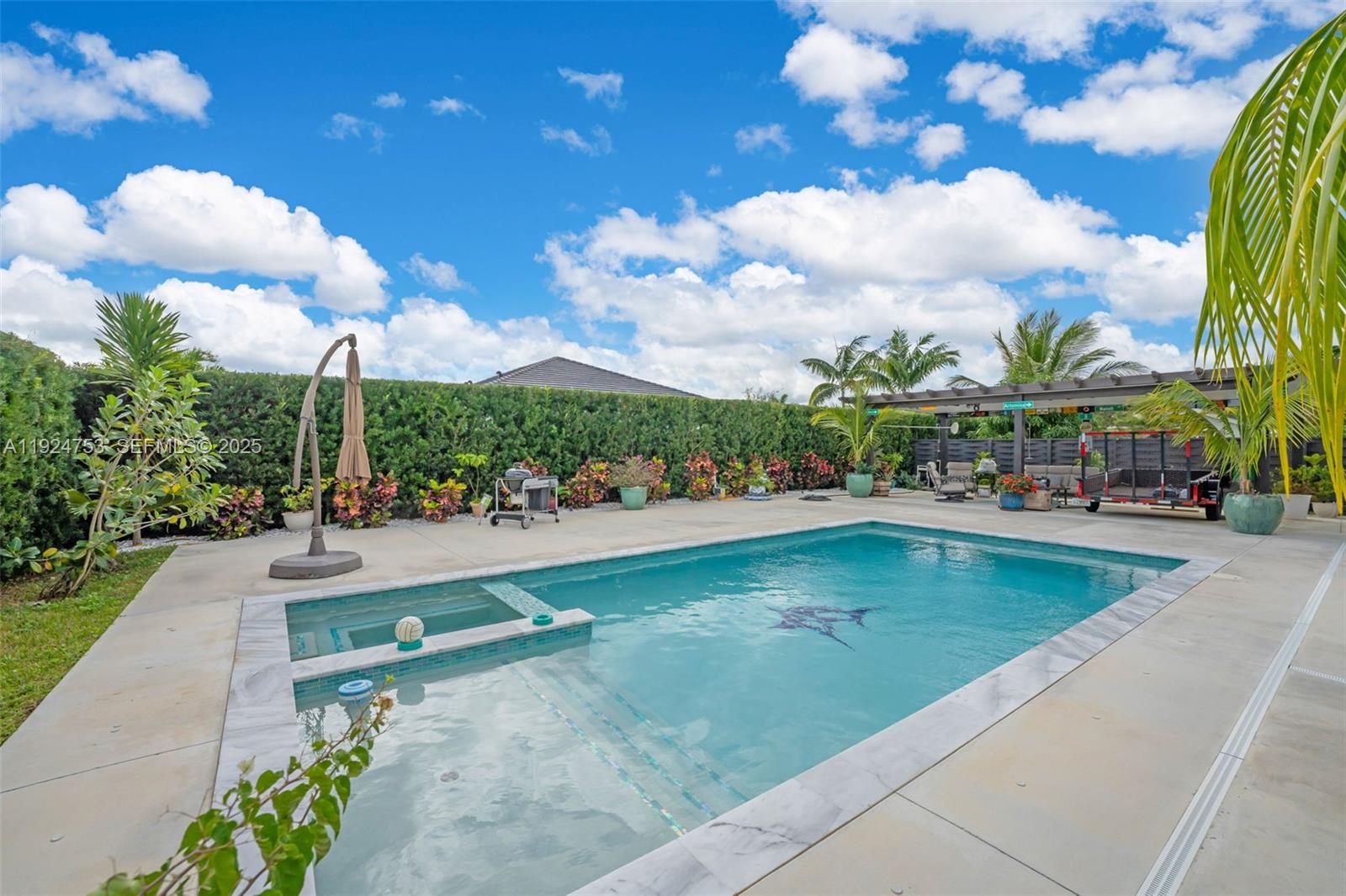 BRIGHT HOMES - Residential