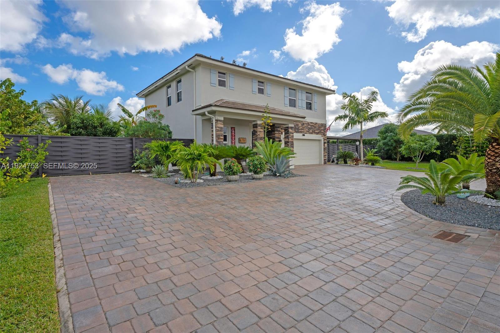 BRIGHT HOMES - Residential