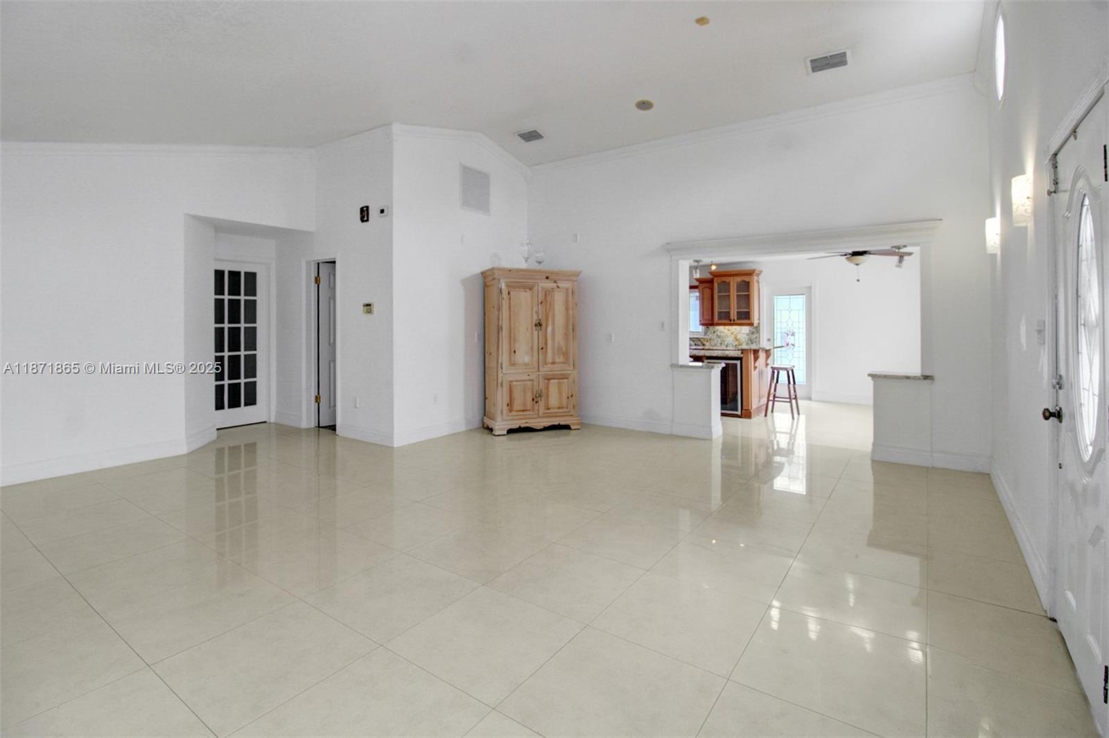 TROPICAL ESTATES 1ST ADDN - Residential