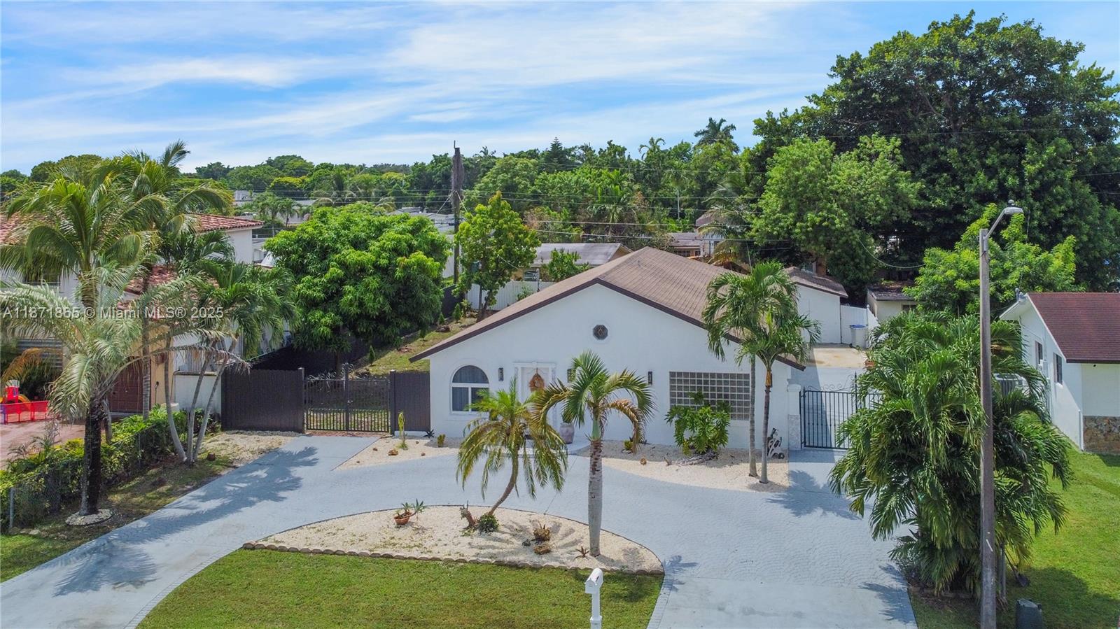 TROPICAL ESTATES 1ST ADDN - Residential