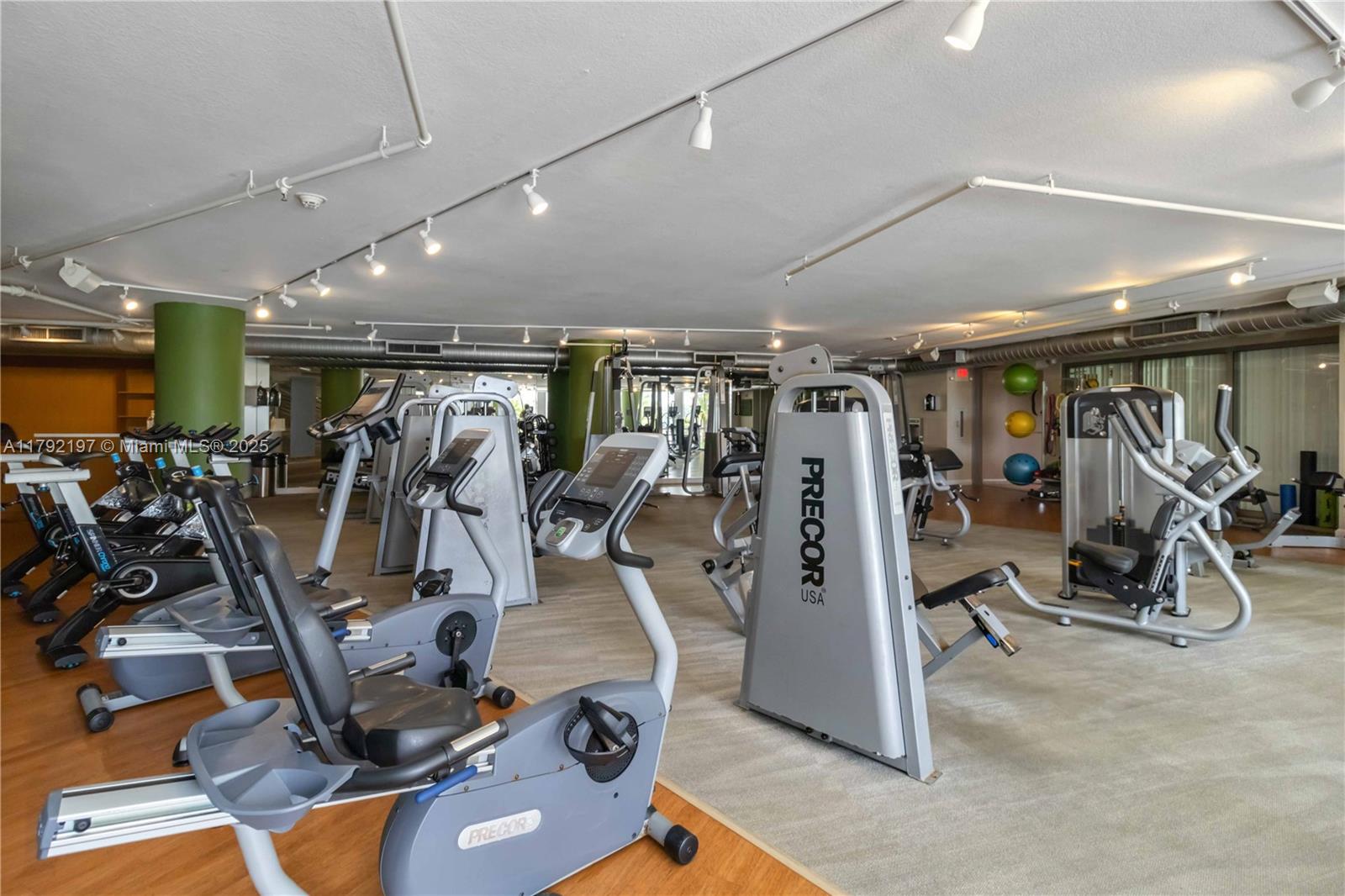 TAO SAWGRASS CONDOMINIUM - Residential