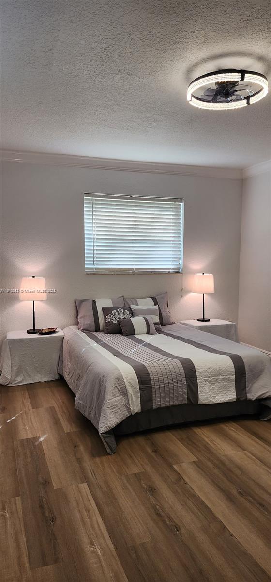 ETON COUNTRYSIDE III COND - Residential