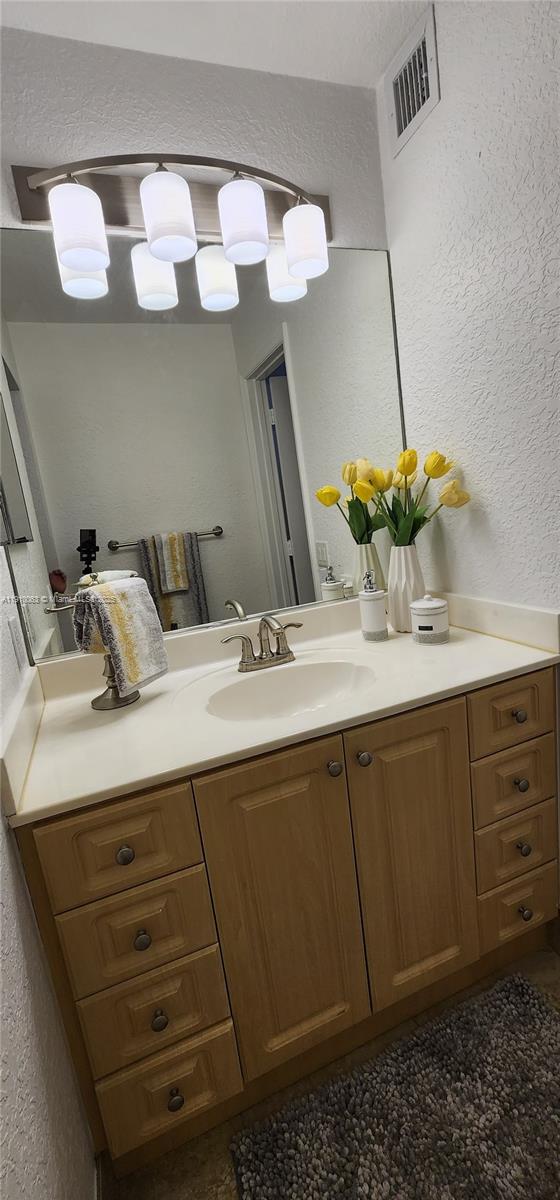 ETON COUNTRYSIDE III COND - Residential