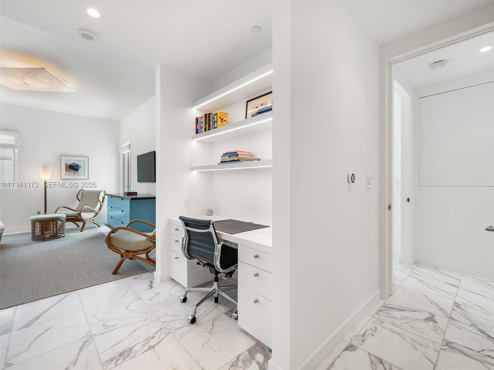 SPEAR AT AQUA CONDO - Residential