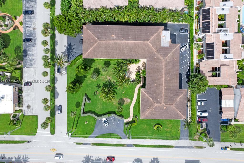 BOCA CAPRI CONDO APTS SLY - Residential Lease