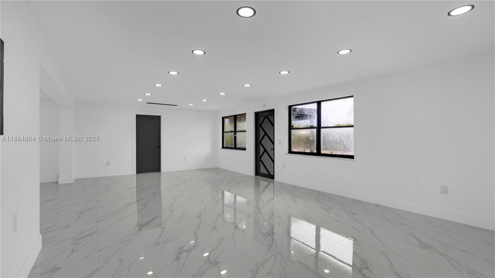 LAUDERDALE ISLES NO 2 - Residential Lease