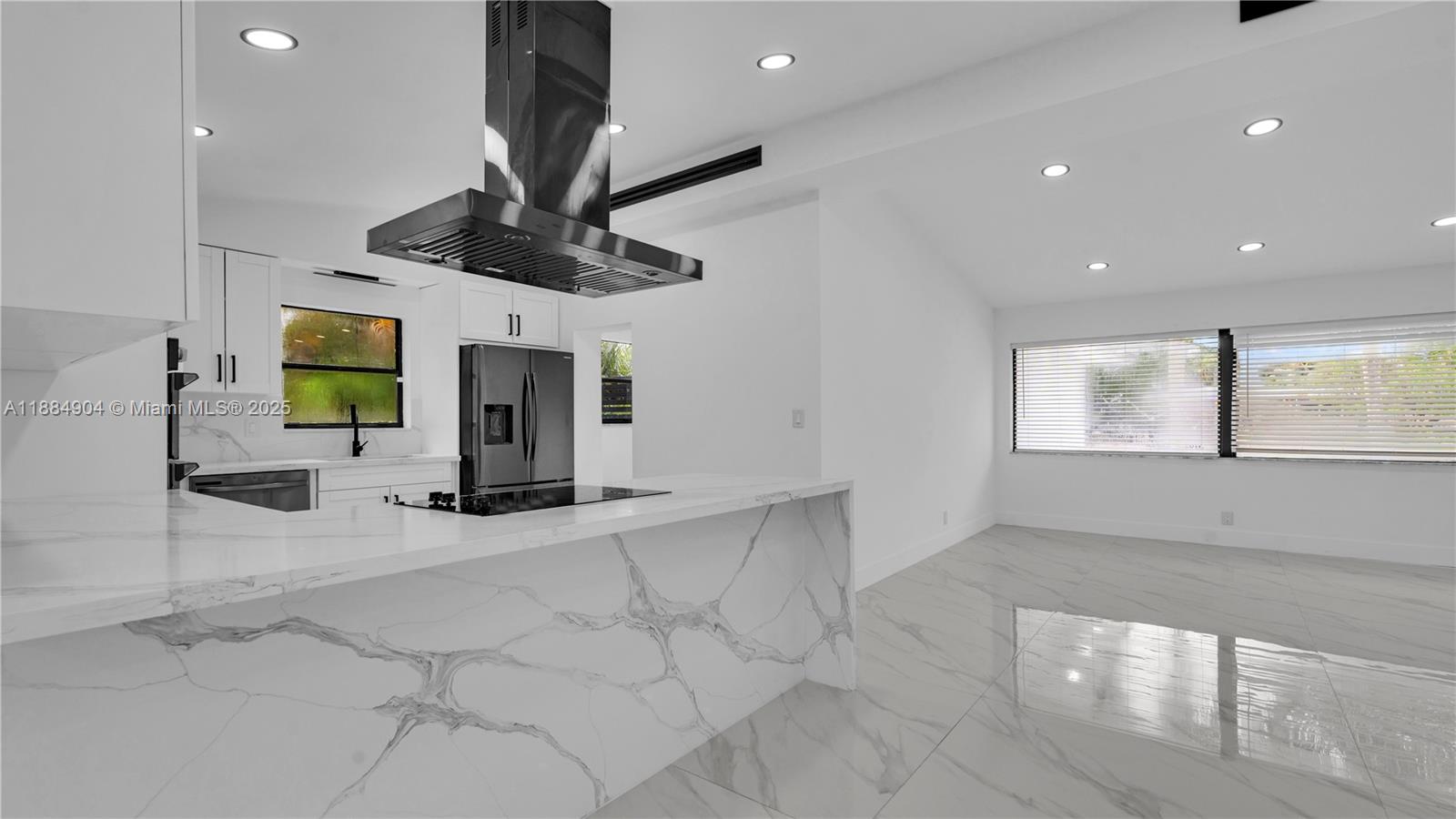 LAUDERDALE ISLES NO 2 - Residential Lease