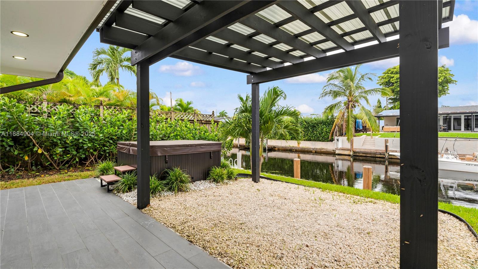 LAUDERDALE ISLES NO 2 - Residential Lease