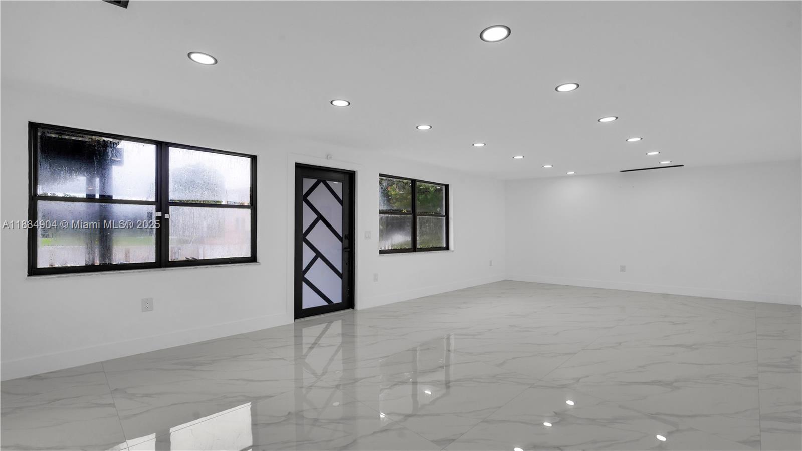 LAUDERDALE ISLES NO 2 - Residential Lease