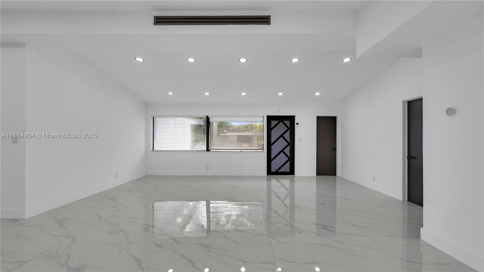 LAUDERDALE ISLES NO 2 - Residential Lease