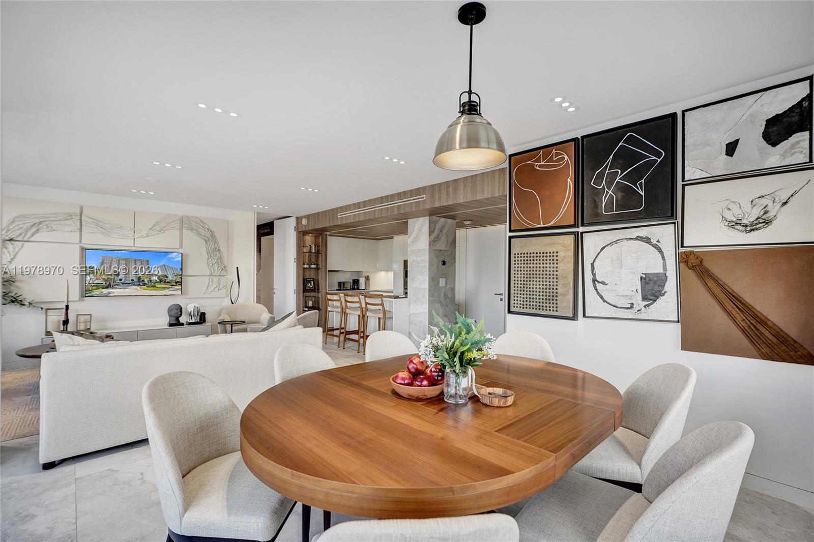 ARLEN HOUSE CONDO - Residential