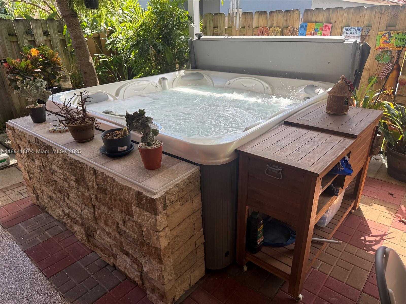 MONTERREY 2ND ADDN - Residential