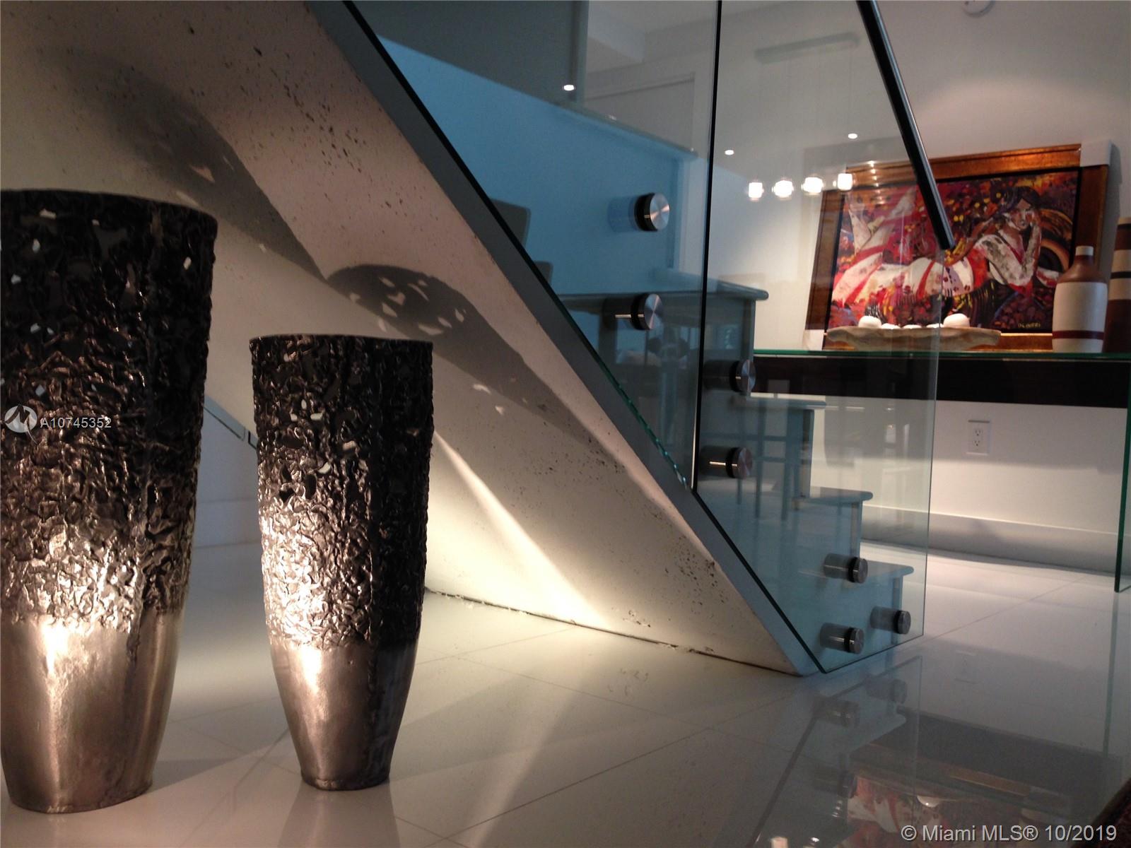 900 BISCAYNE BAY CONDO - Residential Lease