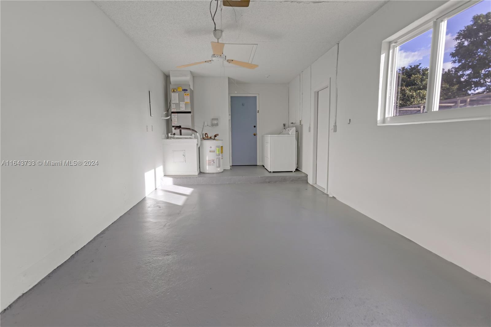 COCO WOOD LAKES SEC 2 - Residential