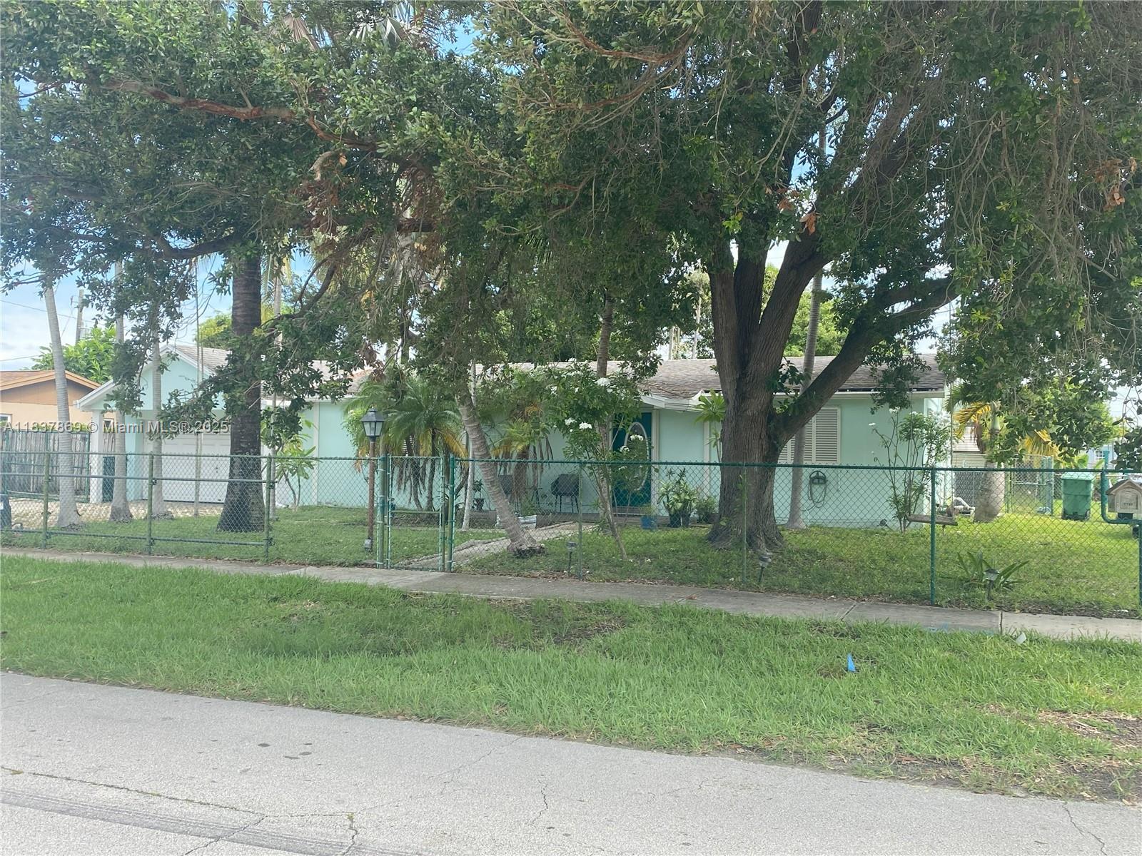 11121 SW 203rd Ter -