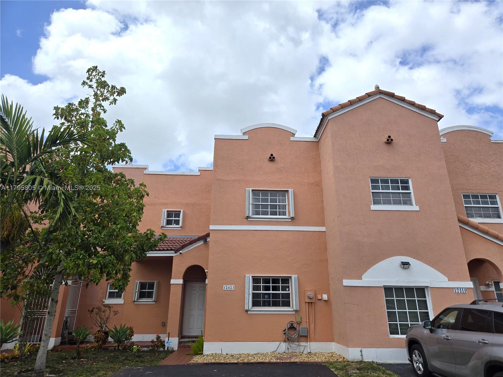 Rental Property at 12423 Nw 7th Ln 12423, Miami, Broward County, Florida - Bedrooms: 3 
Bathrooms: 3  - $3,200 MO.