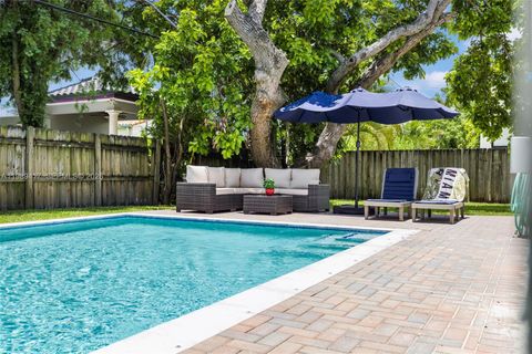 1924 SW 20th St 0 Miami FL 33145