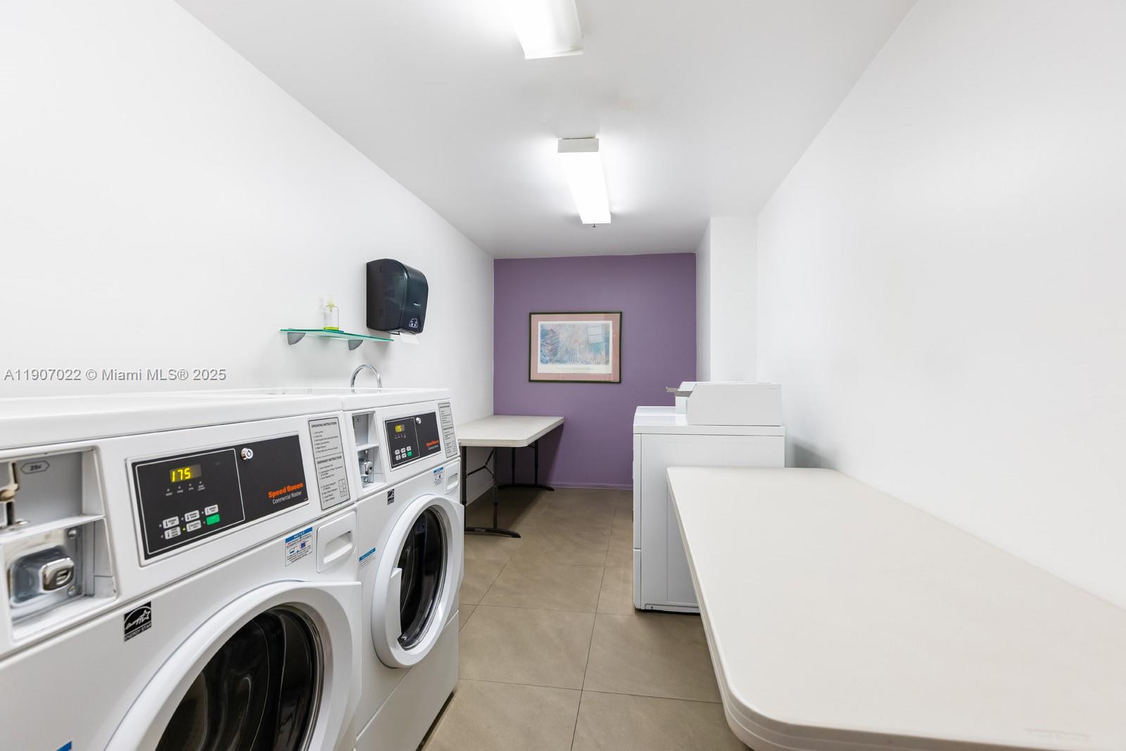 BAYVIEW PLAZA CONDO - Residential