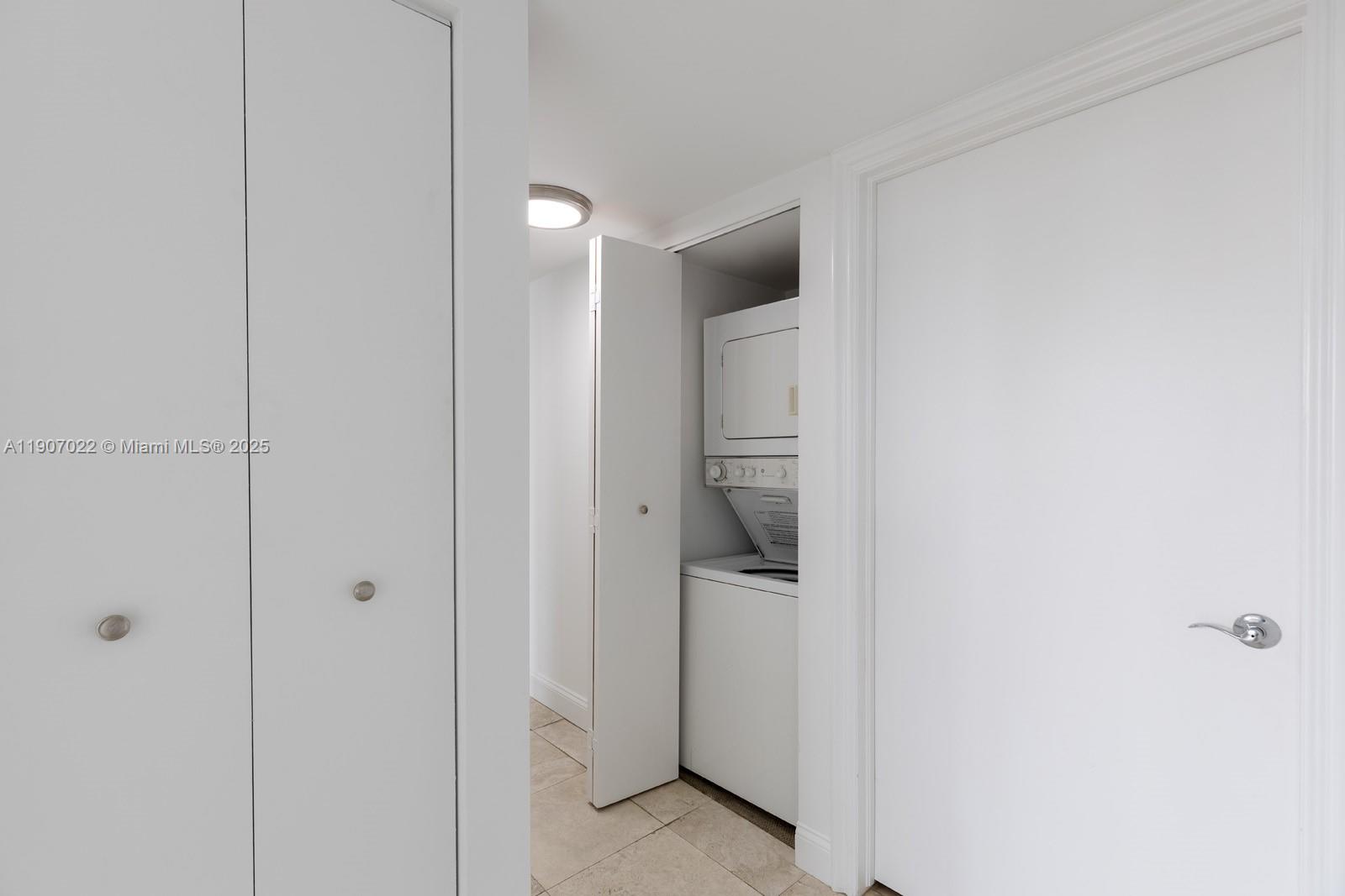 BAYVIEW PLAZA CONDO - Residential