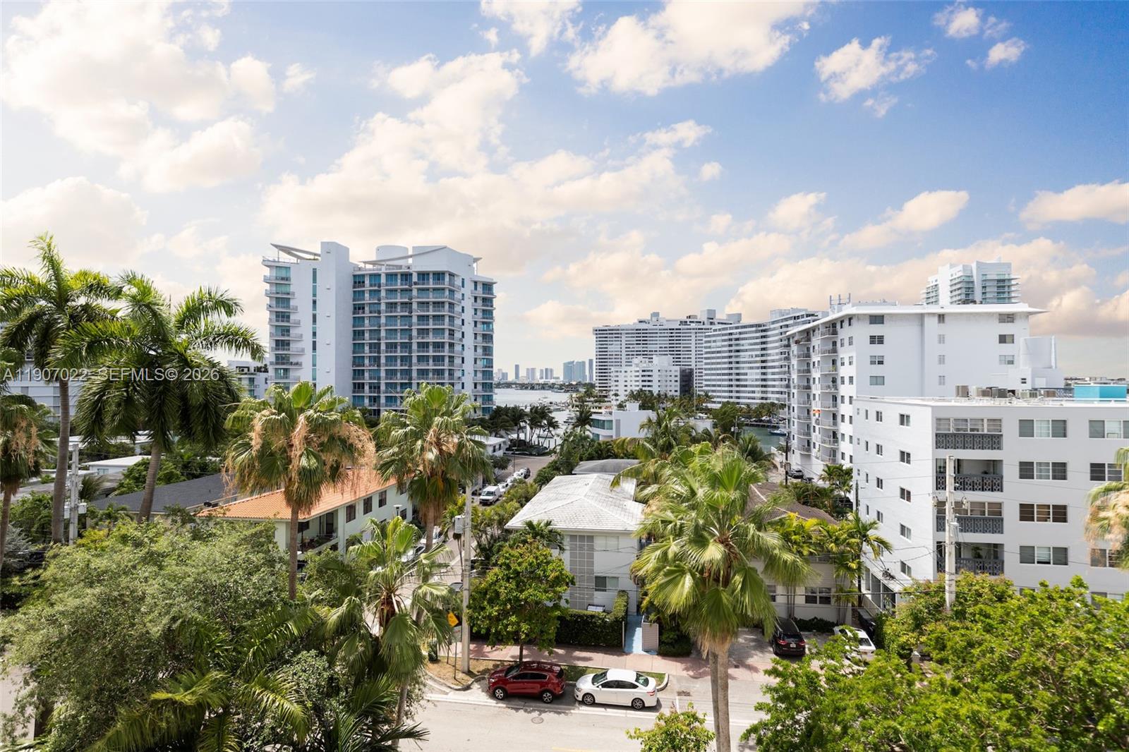 BAYVIEW PLAZA CONDO - Residential