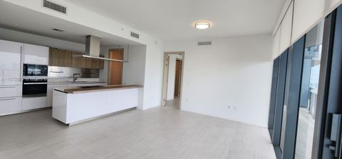 1000 Brickell Plz PH5705 Miami FL 33131