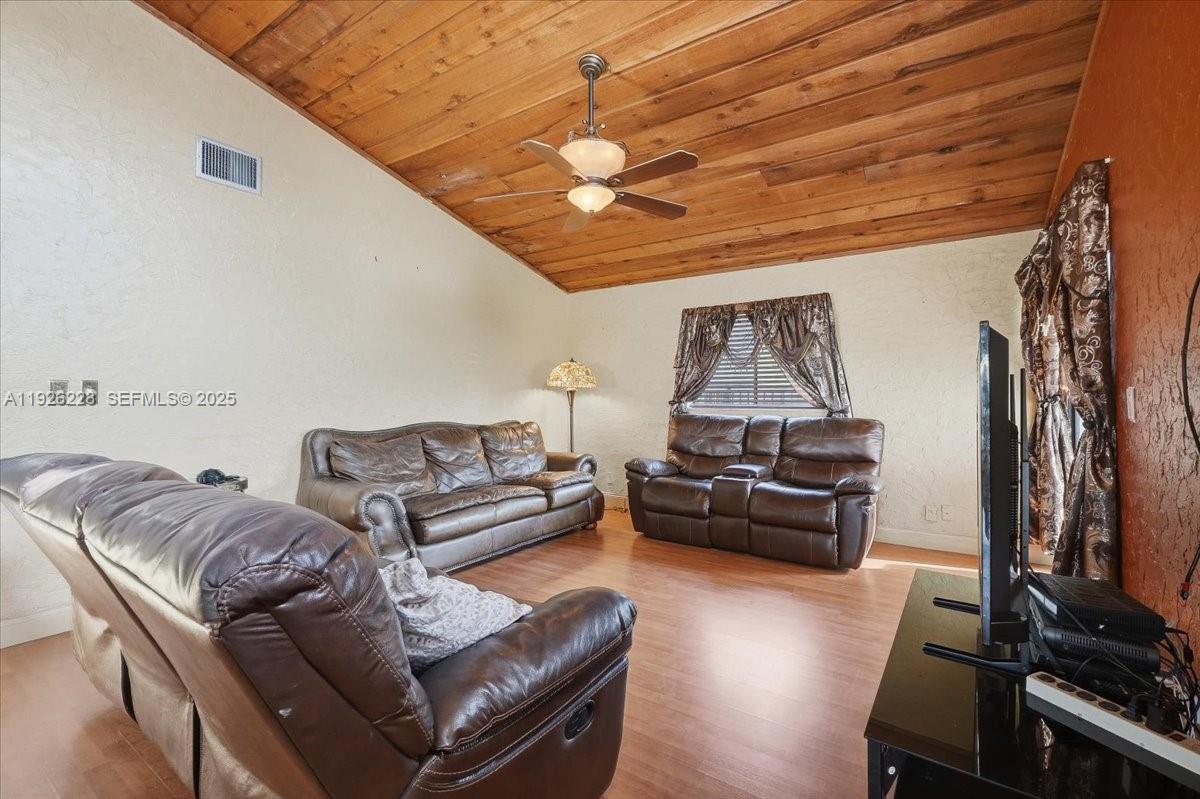 WOODMONT TRACT 51 - Residential