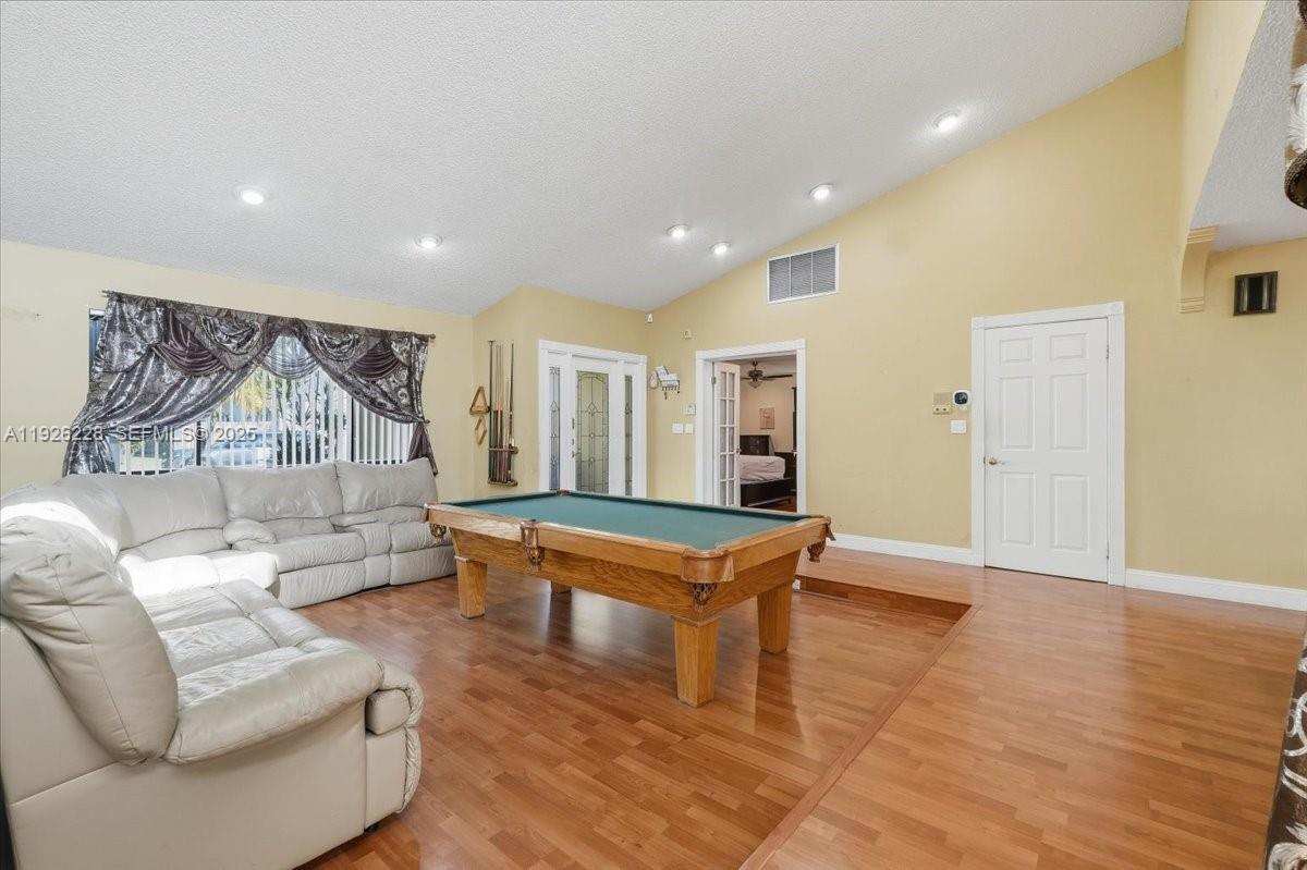 WOODMONT TRACT 51 - Residential