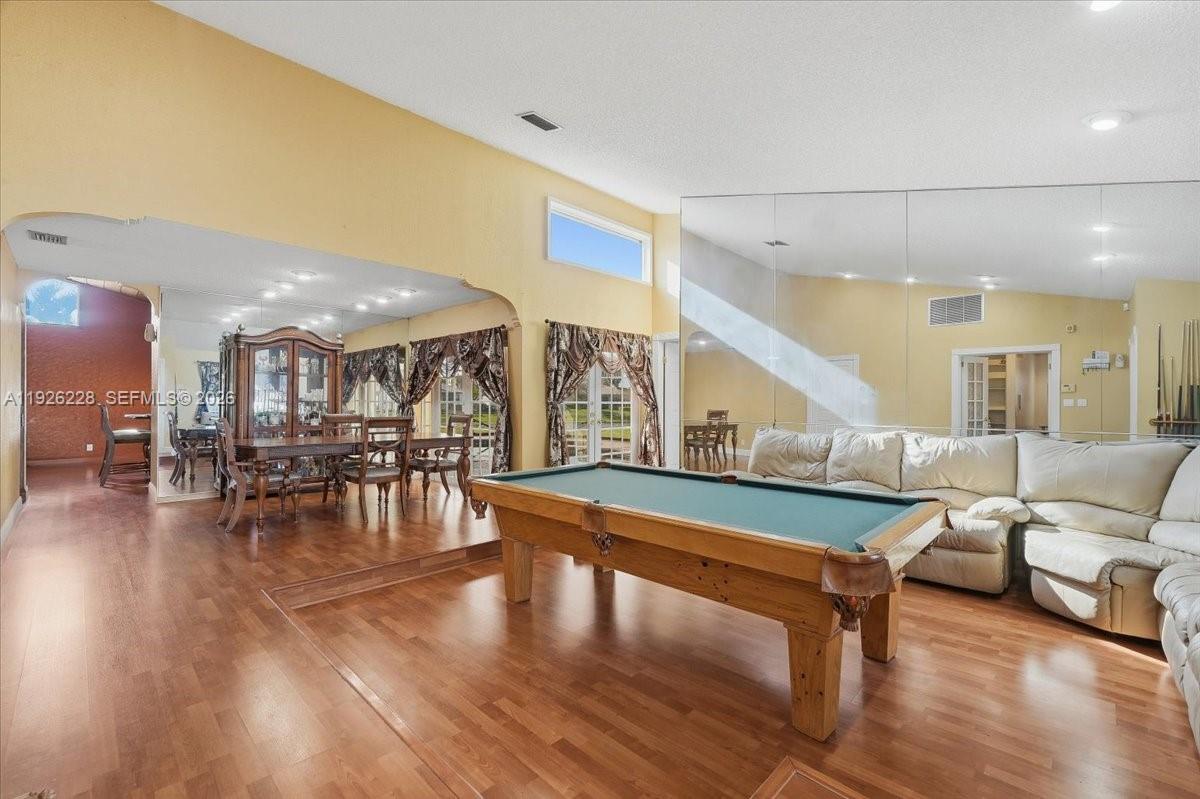 WOODMONT TRACT 51 - Residential