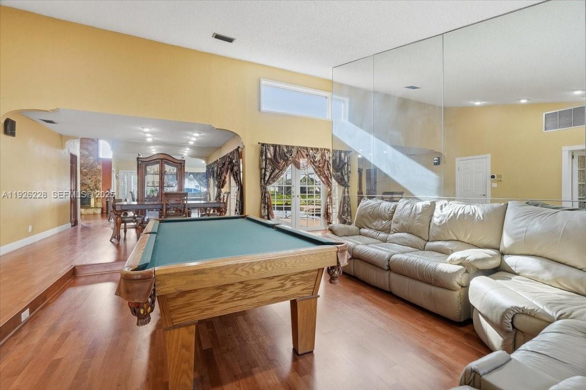 WOODMONT TRACT 51 - Residential