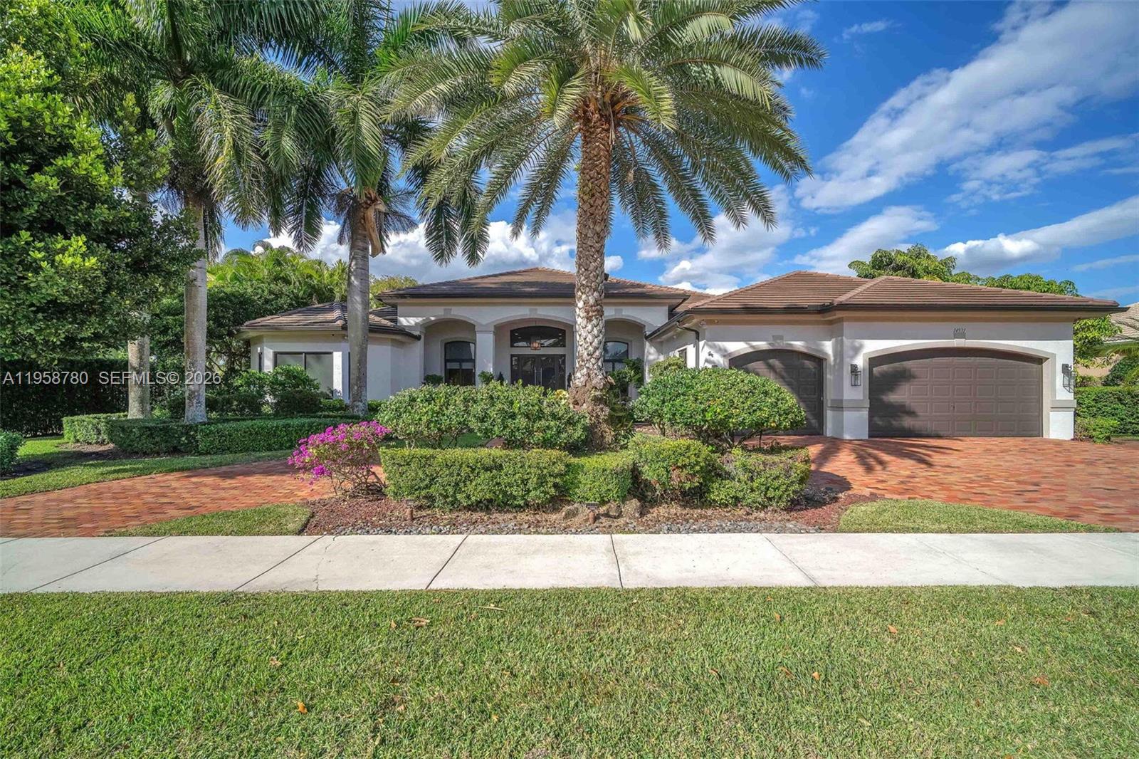 RIVERSTONE - Residential