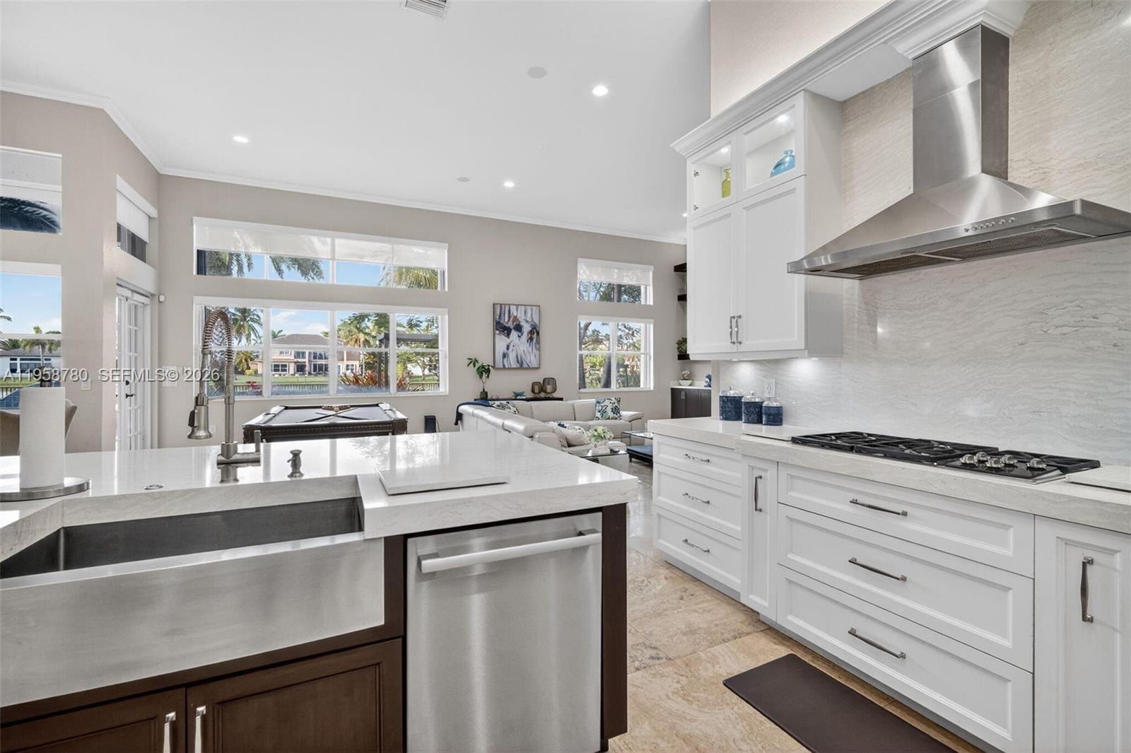 RIVERSTONE - Residential