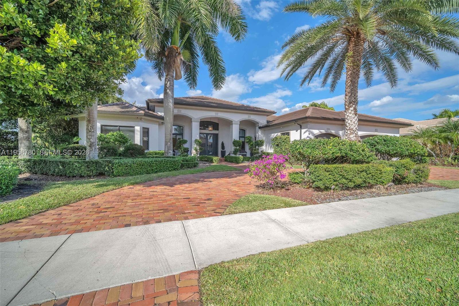 RIVERSTONE - Residential