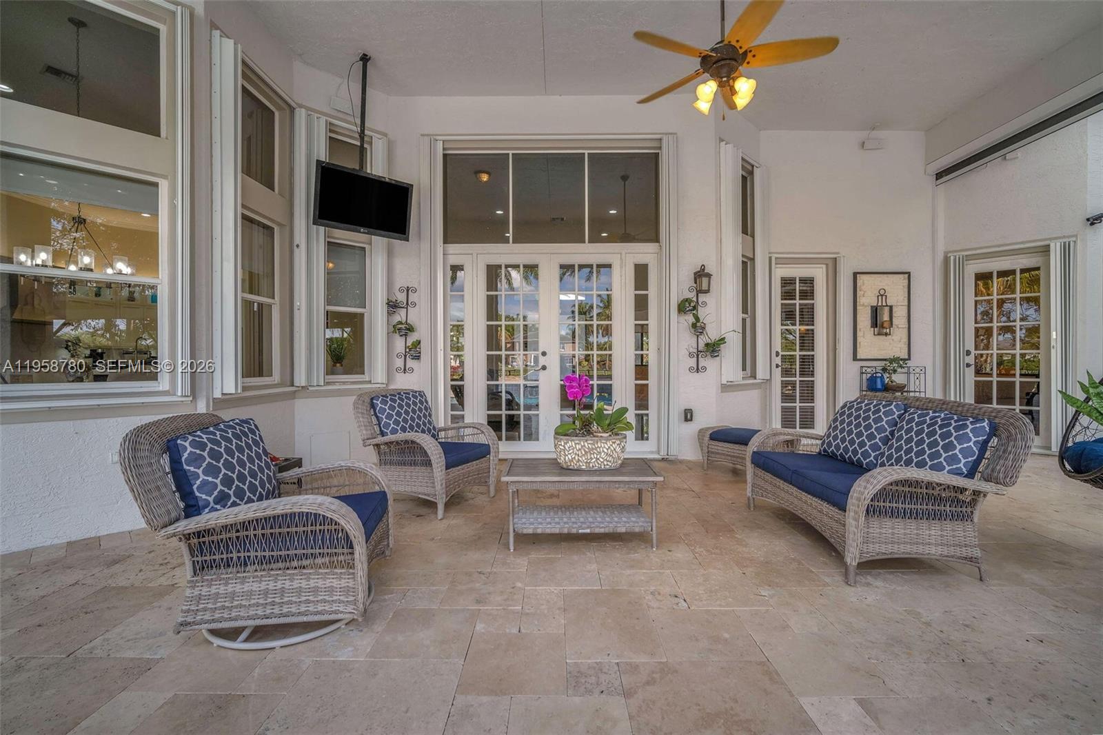 RIVERSTONE - Residential