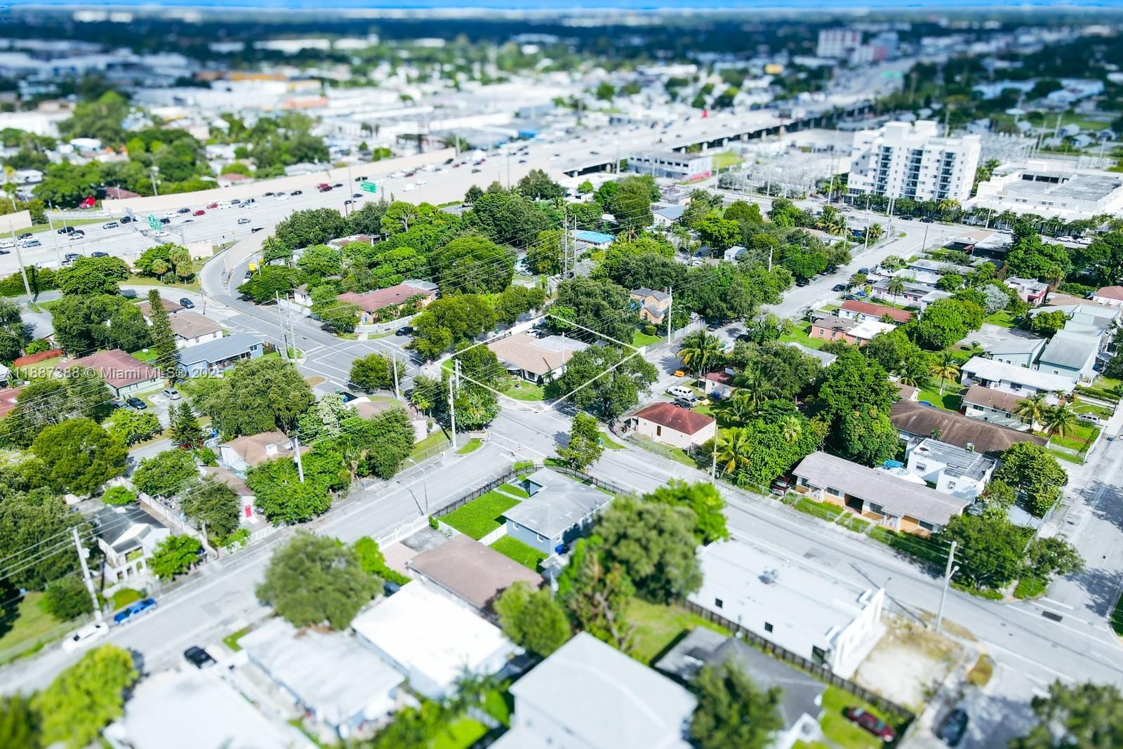 7TH AVENUE HIGHLANDS - Residential