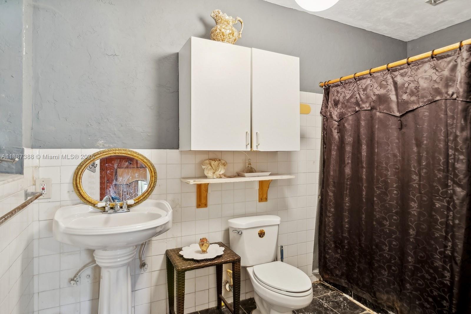 7TH AVENUE HIGHLANDS - Residential